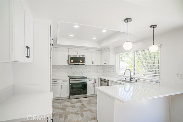 Detail Gallery Image 16 of 35 For 291 S Earlham St, Orange,  CA 92869 - 3 Beds | 2 Baths
