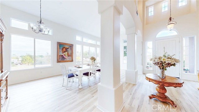 Detail Gallery Image 10 of 74 For 18563 Sunset Knoll, Riverside,  CA 92504 - 5 Beds | 4/1 Baths