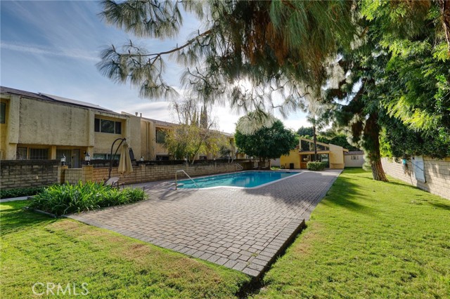 Detail Gallery Image 29 of 32 For 8633 Balboa #20,  Northridge,  CA 91325 - 3 Beds | 3 Baths