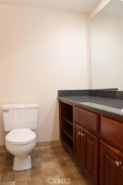 Detail Gallery Image 17 of 29 For 1240 W Roseburg Ave #B,  Modesto,  CA 95350 - 2 Beds | 2/1 Baths