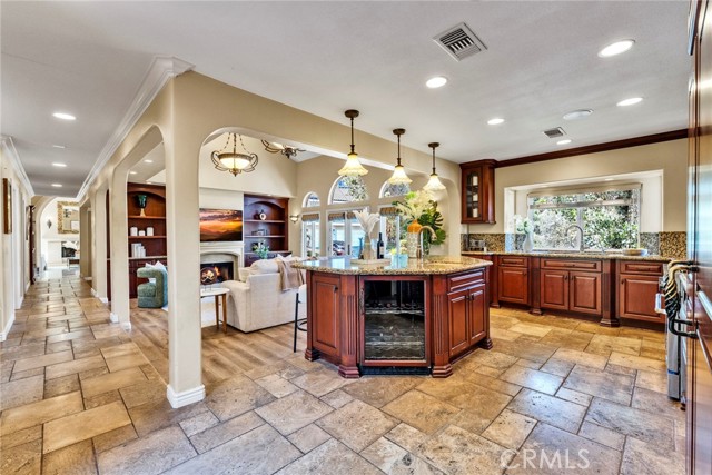Detail Gallery Image 22 of 49 For 762 Harwood Ct, San Dimas,  CA 91773 - 4 Beds | 3 Baths