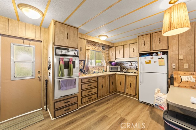 Detail Gallery Image 8 of 26 For 17800 Langlois Rd #219,  Desert Hot Springs,  CA 92241 - 2 Beds | 2 Baths