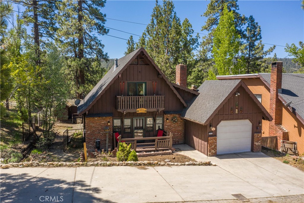 39953 Trail Of The Whispering, Big Bear, CA 92315