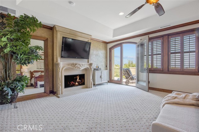 25769 Oak Leaf Court, Valencia CA: https://media.crmls.org/medias/f5028be0-afb4-4a25-bf61-bcf1ff74be1f.jpg