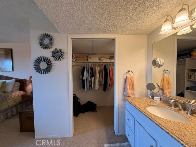 24055 Paseo Del Lago, Laguna Woods CA: https://media.crmls.org/medias/f502c443-f3ad-4ea1-870a-ea7a82e7ec3b.jpg