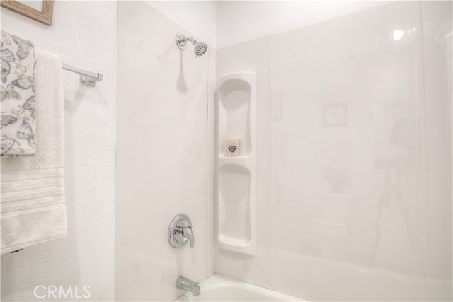 Detail Gallery Image 9 of 15 For 600 W 3rd St #A311,  Santa Ana,  CA 92701 - 2 Beds | 1 Baths