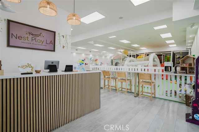  Commercial for Sale in Van Nuys, California