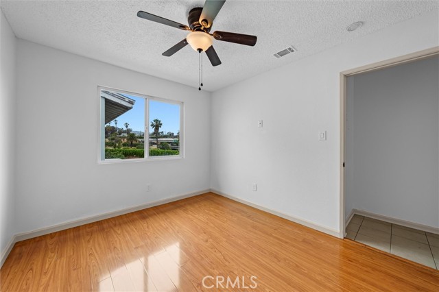 548 Bonita Street, San Pedro CA: https://media.crmls.org/medias/f504efdf-c9e7-48af-9fd6-76129f9b47ce.jpg