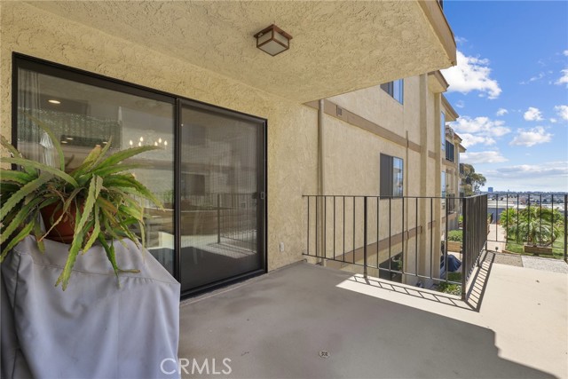 Detail Gallery Image 22 of 32 For 2722 E 20th St #202,  Signal Hill,  CA 90755 - 2 Beds | 2 Baths