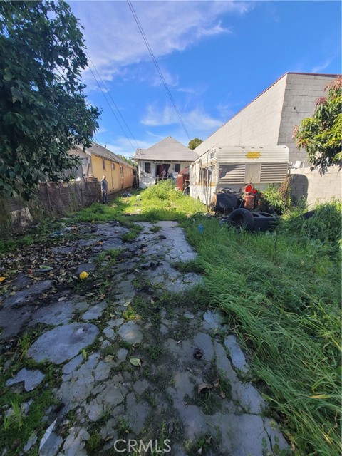 Detail Gallery Image 13 of 15 For 4010 Wall, Los Angeles,  CA 90011 - 2 Beds | 1 Baths