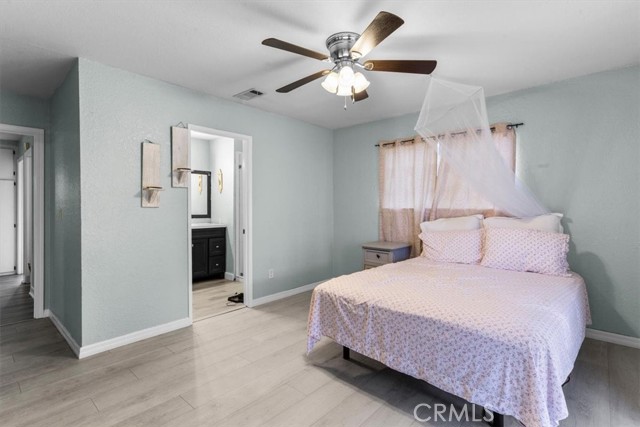 Detail Gallery Image 17 of 28 For 17381 Seville Ct, Fontana,  CA 92335 - 3 Beds | 2 Baths