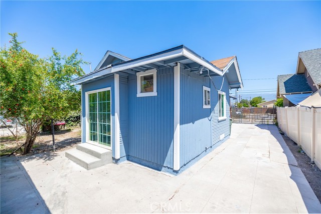 Detail Gallery Image 29 of 43 For 747 W 9th St, San Bernardino,  CA 92410 - 3 Beds | 3 Baths