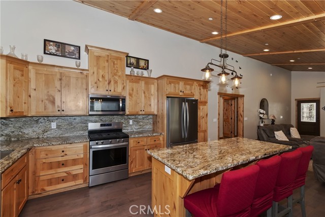 Detail Gallery Image 9 of 27 For 764 Conklin, Big Bear Lake,  CA 92315 - 3 Beds | 2 Baths