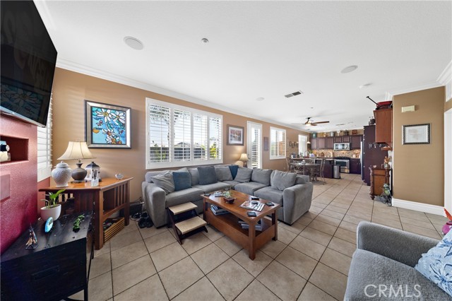 Detail Gallery Image 11 of 43 For 5550 Allendale Dr, Riverside,  CA 92507 - 3 Beds | 2/1 Baths