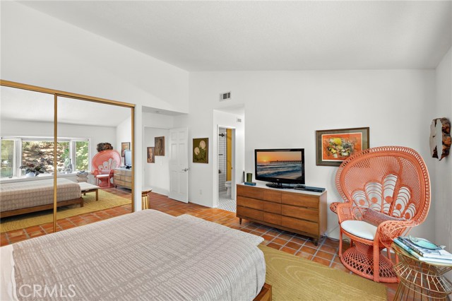 Detail Gallery Image 29 of 55 For 25962 Ernestine Ct, Laguna Hills,  CA 92653 - 3 Beds | 2/1 Baths