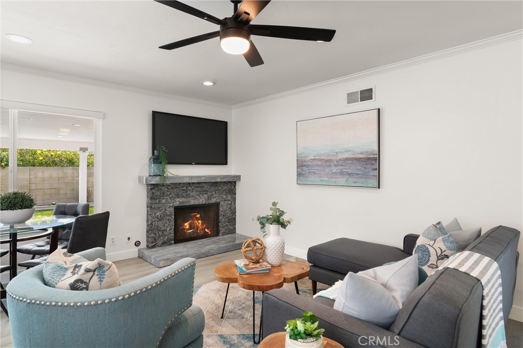 F5095125 A999 4ff6 9dc3 B5f1971b1b97