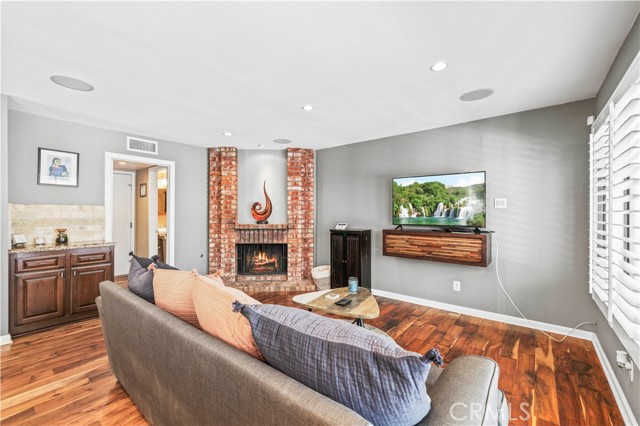 Detail Gallery Image 23 of 53 For 23644 Mesa Ct, Valencia,  CA 91355 - 3 Beds | 3 Baths