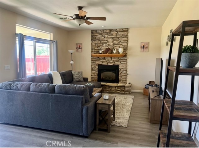 Detail Gallery Image 18 of 49 For 22104 Mccarthy Dr, Tehachapi,  CA 93561 - 3 Beds | 2 Baths