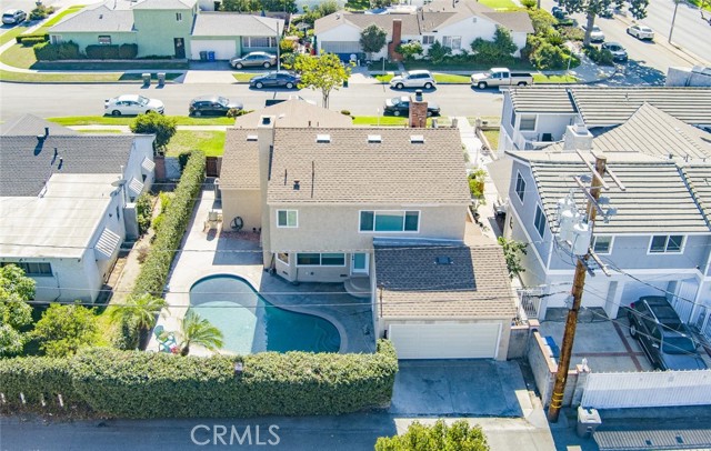 Detail Gallery Image 16 of 16 For 5672 Pepperwood, Lakewood,  CA 90712 - 4 Beds | 3 Baths