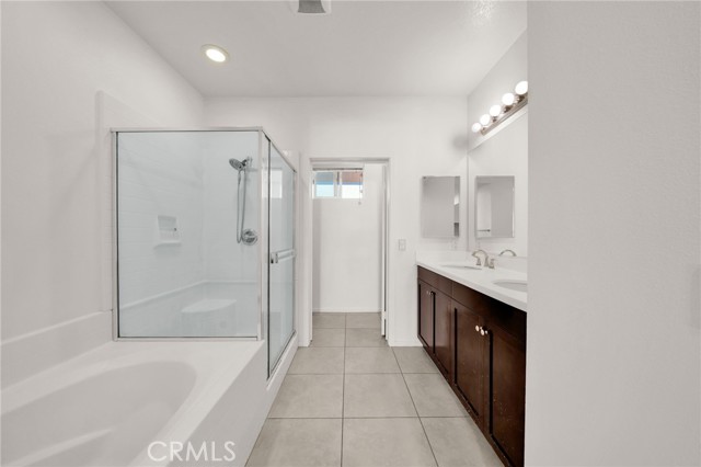 Detail Gallery Image 30 of 75 For 5450 Strand #202,  Hawthorne,  CA 90250 - 2 Beds | 2 Baths