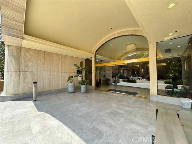 Detail Gallery Image 5 of 68 For 345 Pioneer Dr Ph5,  Glendale,  CA 91203 - 2 Beds | 2 Baths