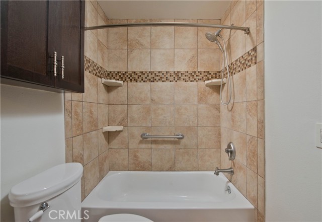 Detail Gallery Image 21 of 31 For 15199 Campus Park Dr #D,  Moorpark,  CA 93021 - 3 Beds | 2 Baths