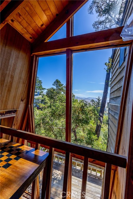 1420 Spencer Street, Cambria CA: https://media.crmls.org/medias/f50c2edc-4ca6-48c4-a558-a52715d38632.jpg