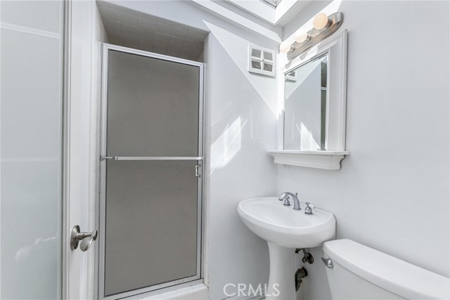 Detail Gallery Image 23 of 59 For 642 14th, Manhattan Beach,  CA 90266 - 4 Beds | 4 Baths