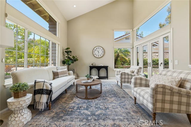 6335 E Smokey Avenue, Orange CA: https://media.crmls.org/medias/f50d6788-36fc-466d-8f89-e2dd92544f69.jpg