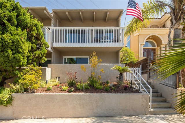 834 Lucia Avenue, Redondo Beach, California 90277, 3 Bedrooms Bedrooms, ,2 BathroomsBathrooms,Residential,Sold,Lucia,SB18180242