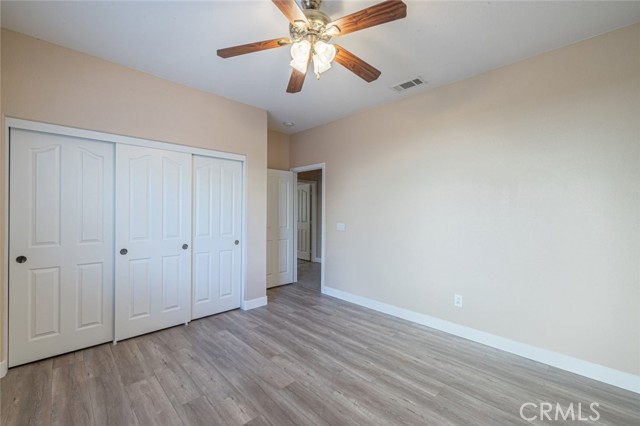 Detail Gallery Image 8 of 17 For 2104 W Avenue J6, Lancaster,  CA 93536 - 3 Beds | 2 Baths