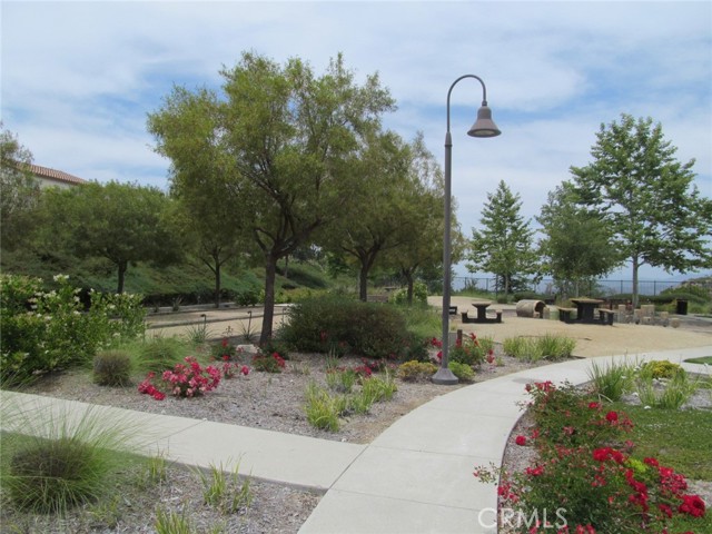 18608 Cedar Crest Drive, Canyon Country CA: https://media.crmls.org/medias/f50fff1e-a009-4529-ac26-a98ac9304287.jpg
