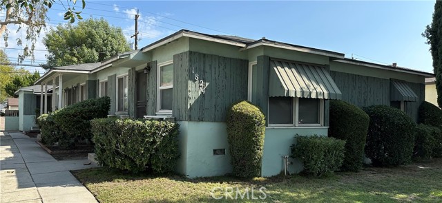 1824 North Hollywood Way photo 1