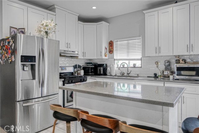 Detail Gallery Image 23 of 47 For 7663 Shadyglade Ave, North Hollywood,  CA 91605 - – Beds | – Baths