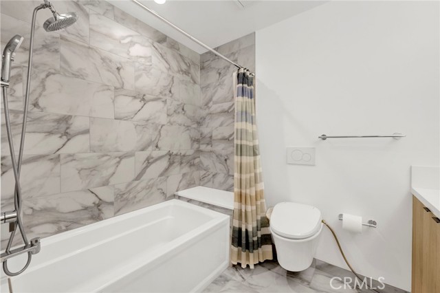 Detail Gallery Image 14 of 27 For 178 S Euclid Ave #301,  Pasadena,  CA 91101 - 1 Beds | 1 Baths