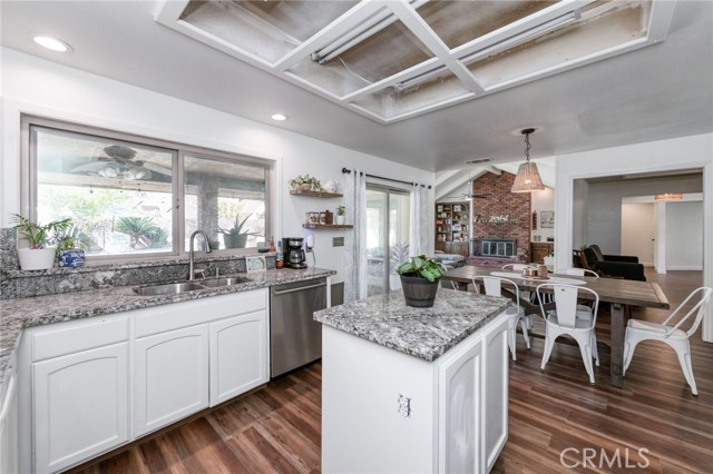 Detail Gallery Image 13 of 38 For 8417 N Del Mar, Fresno,  CA 93711 - 3 Beds | 2 Baths