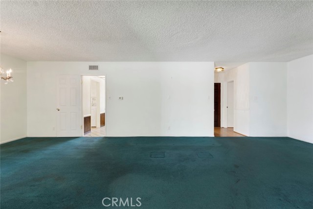 3 Bed Home for Sale in Sun Valley, California