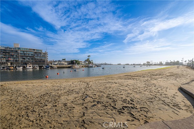 Detail Gallery Image 22 of 25 For 4401 E Division St, Long Beach,  CA 90803 - – Beds | – Baths