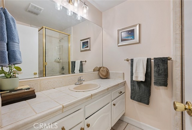 Detail Gallery Image 16 of 45 For 635 S Prospect Ave #101,  Redondo Beach,  CA 90277 - 2 Beds | 2 Baths