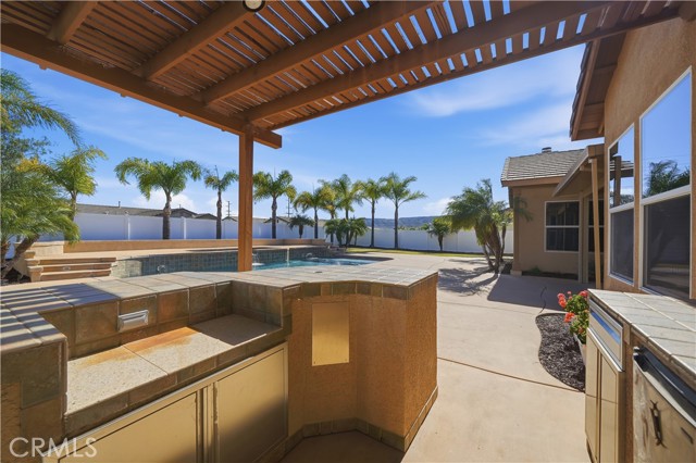 Detail Gallery Image 10 of 43 For 41732 Mesquite Ln, Murrieta,  CA 92562 - 4 Beds | 2/1 Baths