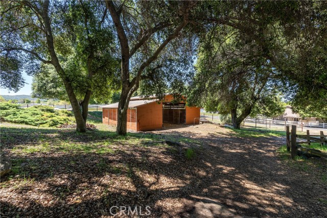 35300 Calle Grande, Lake Elsinore CA: https://media.crmls.org/medias/f512a2dc-bedb-481b-bc9f-59e212aa634d.jpg