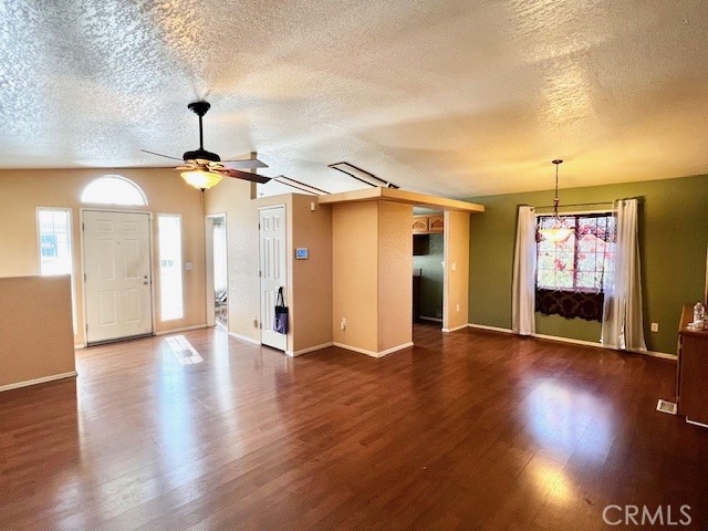 Detail Gallery Image 6 of 28 For 3850 Atlantic Ave #288,  Highland,  CA 92346 - 2 Beds | 2 Baths