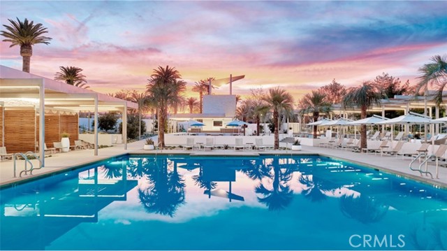 450 Loon, Irvine CA: https://media.crmls.org/medias/f5147ca6-8d45-4a5b-97da-dfa0adef911f.jpg