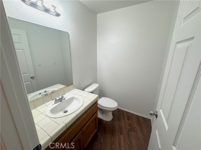 Detail Gallery Image 4 of 16 For 4226 Don Carlos Dr, Los Angeles,  CA 90008 - 4 Beds | 2/1 Baths