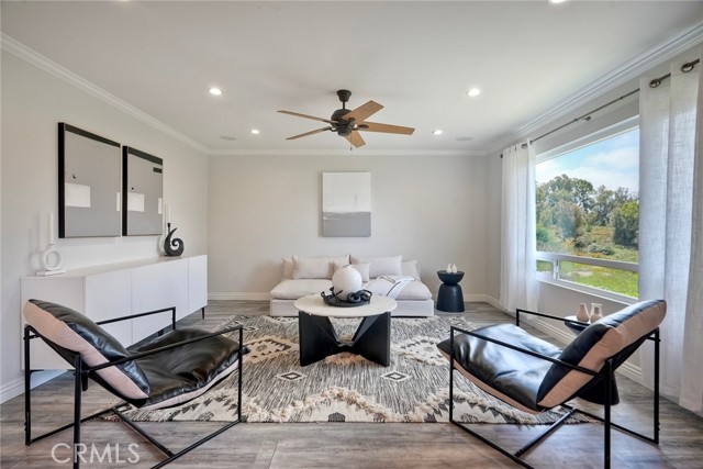 4273 Spoon Bill Way, Oceanside CA: https://media.crmls.org/medias/f514c1ed-c6c2-4540-a43c-2d4a5be978ca.jpg