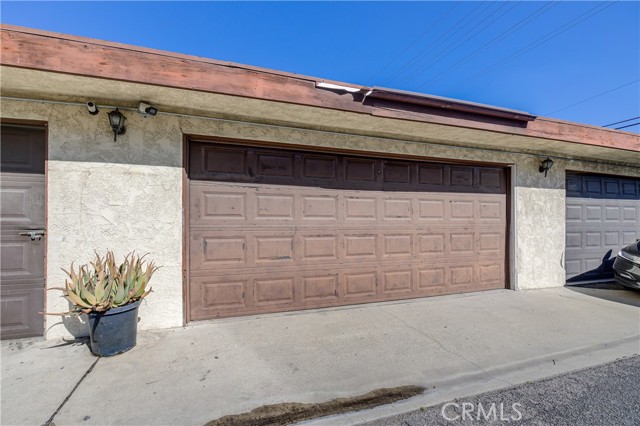 Detail Gallery Image 2 of 22 For 13843 Los Angeles St #E,  Baldwin Park,  CA 91706 - 2 Beds | 2 Baths