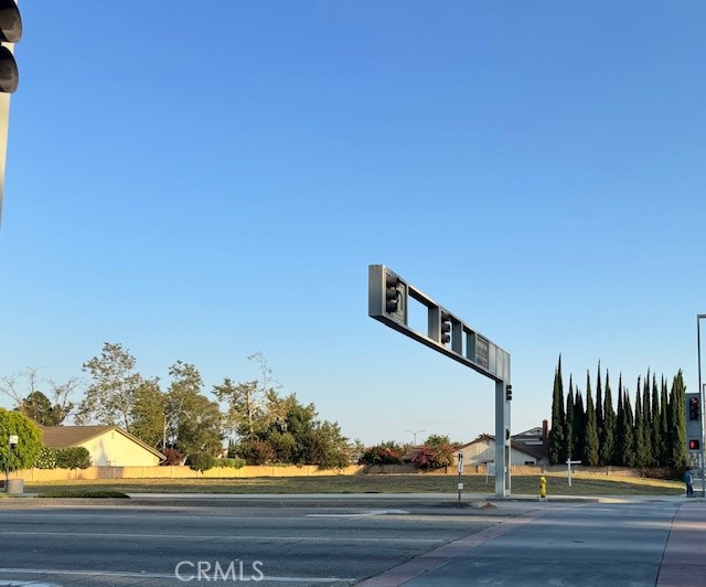 13010 Artesia Boulevard, Cerritos CA: https://media.crmls.org/medias/f516481b-6356-4a5b-91c2-4a741890f2ea.jpg