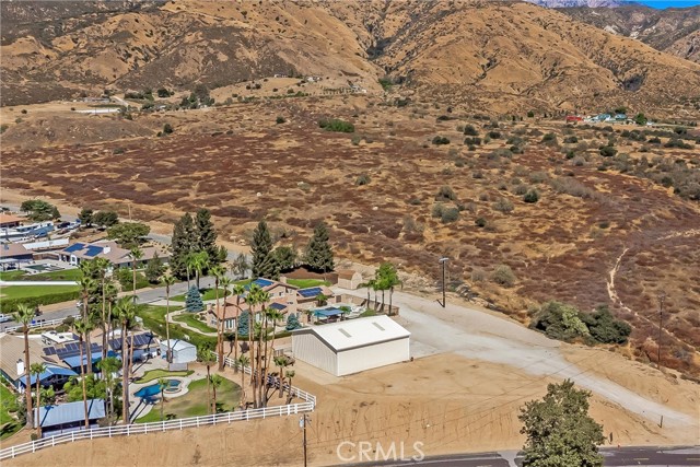 35225 Crystal Street, Yucaipa CA: https://media.crmls.org/medias/f5164824-7176-40de-8c7b-f9ddcc9b7dbd.jpg