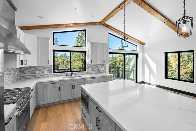 Detail Gallery Image 29 of 75 For 441 Woodcreek Dr, Big Bear City,  CA 92314 - 4 Beds | 3 Baths