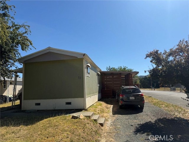 375 E State Highway 20, Upper Lake CA: https://media.crmls.org/medias/f517e461-2acc-4b23-aa7a-ed752b9fa1db.jpg